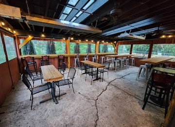 north-carolina/blue-ridge-mountains/bar/lookout-brewing-company