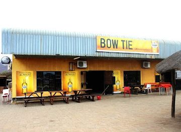 botswana/southern-district/bar/bowtie