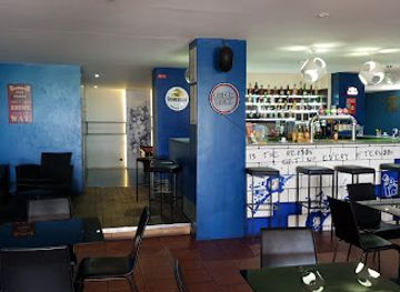 portugal/serra-da-estrela/bar/folhas-soltas