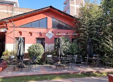 nepal/bhaktapur/bar/the-tribal-bar