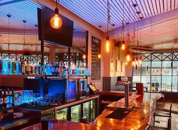 fiji/suva/bar/top-dog-bar-grill