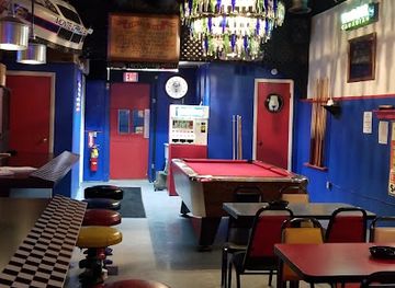 indiana/the-uplands/bar/tobby-s-bar