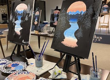 new-york/whiteface-mountain/bar/the-peaks-paintbar