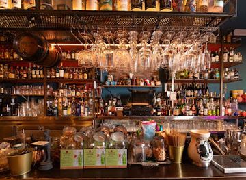 spain/cordoba/bar/distrito-cocktail-bar