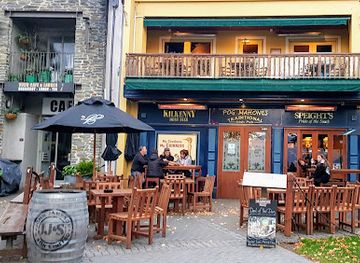 new-zealand/queenstown/bar/pog-mahones-irish-pub-restaurant