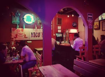 guatemala/guatemala-city/bar/nicos-bar