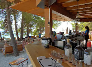 Ured Beach Bar