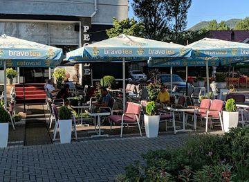 albania/pogradec/bar/people-bar-club