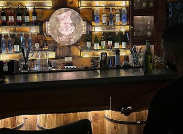 egypt/giza-plateau/bar/jebawdo-pub