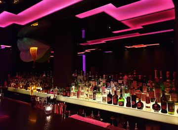 germany/dusseldorf/bar/liq-bar