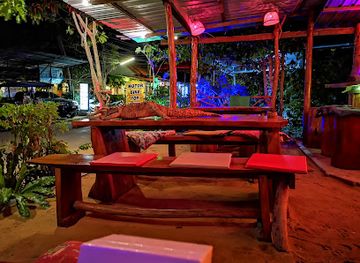 thailand/koh-samui/maenam/bar/hour-bar-2