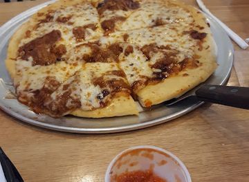 alabama/weiss-lake/bar/tony-s-pizza-subs