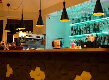 poland/stolowe-mountains/bar/cafe-restaurant-vis-a-vis