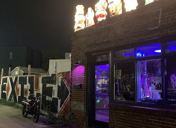 tennessee/ruby-falls/bar/exile