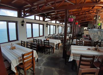 bulgaria/sozopol/bar/the-windmill