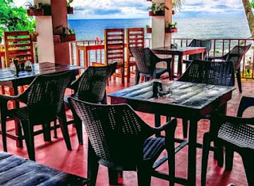 india/varkala/bar/sea-view-restaurant-and-lounge