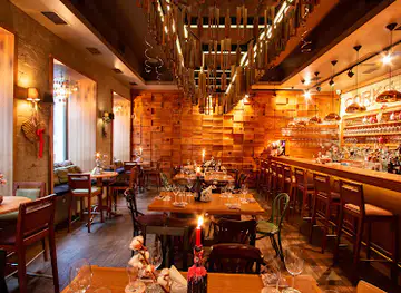Corks Cozy Bar