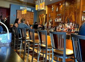 new-hampshire/mount-monadnock/bar/stage-restaurant