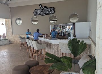dominican-republic/bayahibe/bar/on-the-rocks