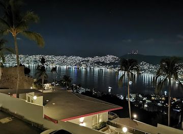 mexico/acapulco/acapulco-tradicional/bar/sunset-bar-las-brisas