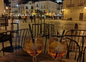 italy/bari/bari-vecchia/bar/cavanbah-pub