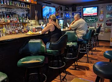 west-virginia/wheeling/bar/pickles-eatery-bar