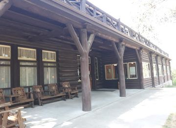 minnesota/itasca-state-park/bar/douglas-lodge-restaurant