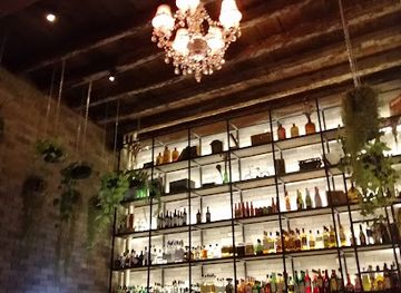 guatemala/antigua-guatemala/bar/charleston-antigua