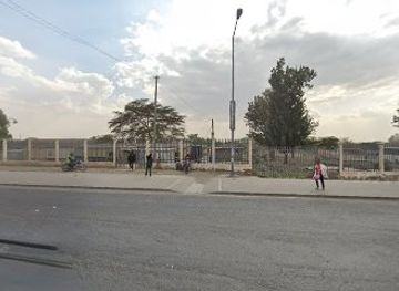 kenya/lake-naivasha/bar/riziki-pub