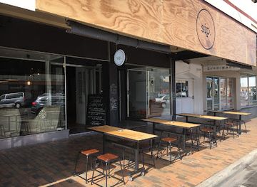 australia/mallee/bar/sip-cocktail-bar-eatery