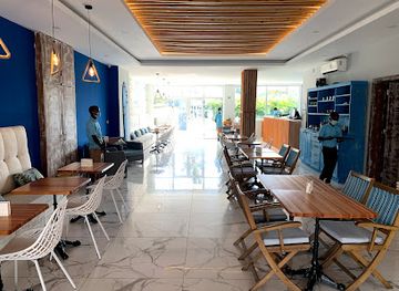 mozambique/nampula-province/bar/surf-cafe