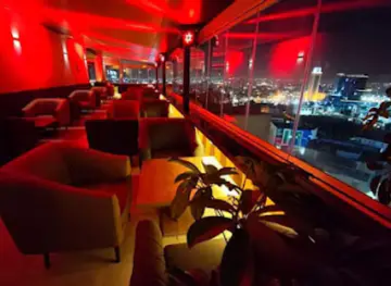 Sky Lounge By Liberté