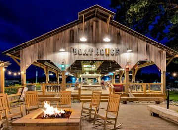 maryland/patuxent-river-region/bar/the-boathouse