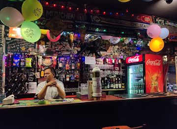 nepal/langtang-valley/bar/tom-and-jerry-pub