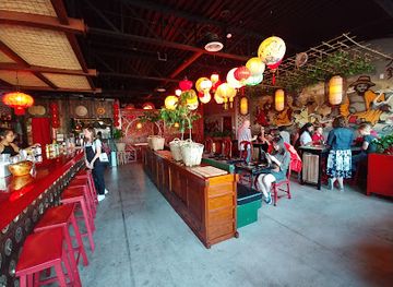 canada/western-canada/bar/big-trouble