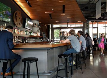 california/berkeley/bar/bear-s-lair