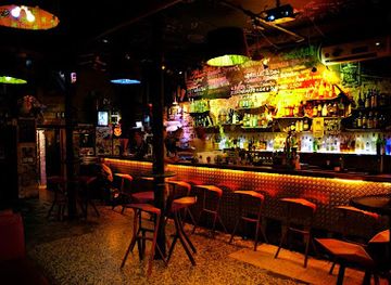 spain/barcelona/gothic-quarter/bar/nevermind
