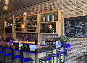 arkansas/hot-springs-national-park/bar/splash-wine-bar