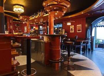 liechtenstein/furstin-gina-weg/bar/cafe-bar-vanini