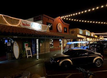 arizona/scottsdale/old-town-scottsdale/bar/pattie-s-first-avenue-lounge