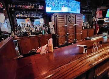 canada/niagara-falls/clifton-hill/bar/yank-s-old-niagara-bar-grill