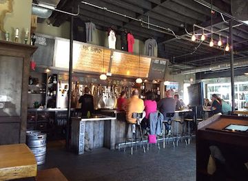 michigan/traverse-city/bar/rare-bird-brewpub
