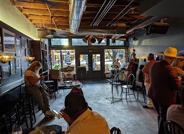 texas/dallas/bishop-arts-district/bar/revelers-hall