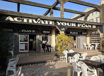 sierra-leone/freetown/bar/plan-b