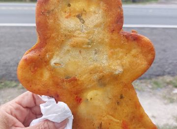 puerto-rico/camuy-river-cave-park/bar/chinchorro-de-david-bacalaito-en-forma-de-galleta-de-jengibre