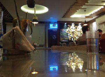 india/gwalior/bar/kabooz-cafe-lounge-gwalior