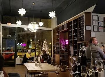 illinois/lincoln-home-national-historic-site/bar/ad-astra-wine-bar-and-market