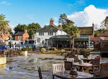 united-kingdom/the-broads/bar/new-inn-horning