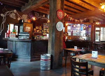 argentina/villa-la-angostura/bar/cerveceria-blest-vla