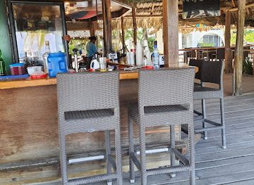 belize/mountain-pine-ridge/bar/the-beach-bar-grill